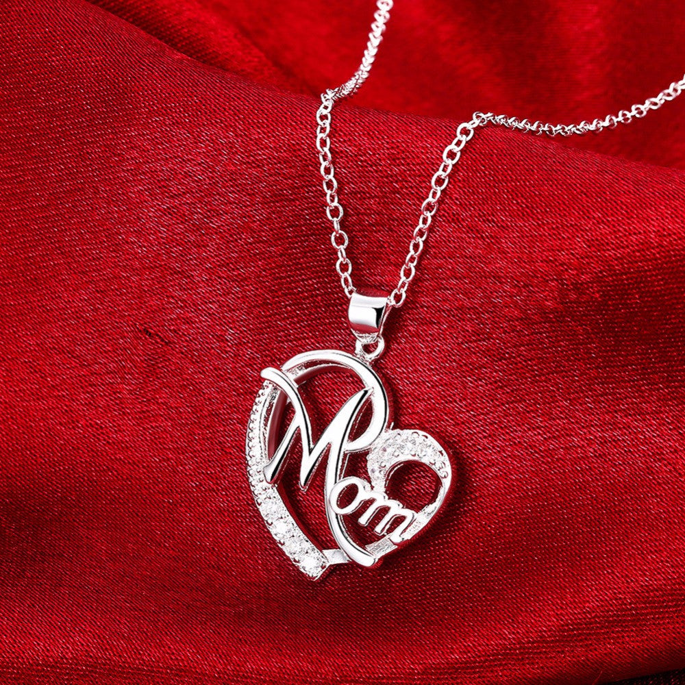 Love Mom Gift Great Mama Pendant Necklace - Silver Plated Jewelry Christmas Gift For Mother MUM Letters Heart Pendant Wholesale